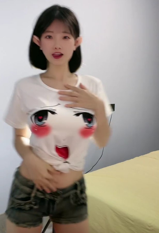 资源《各大平台美女主播热舞合集  私播跳舞大合集》的海报