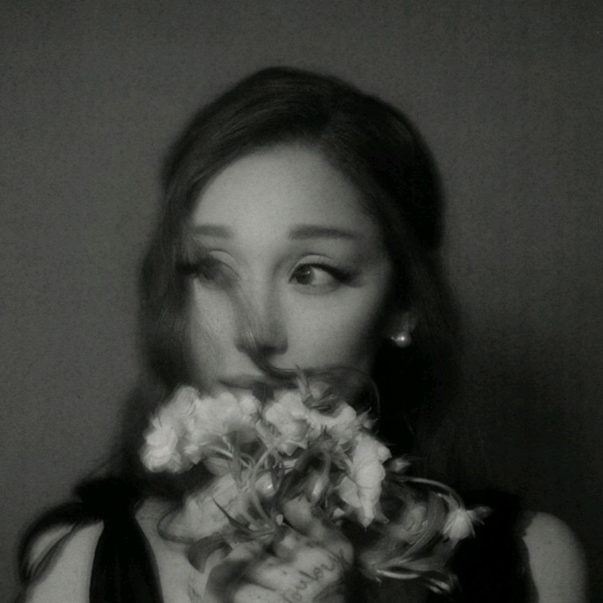 资源《Ariana Grande - petal – the a cappellas (2026) itunes aac》的海报