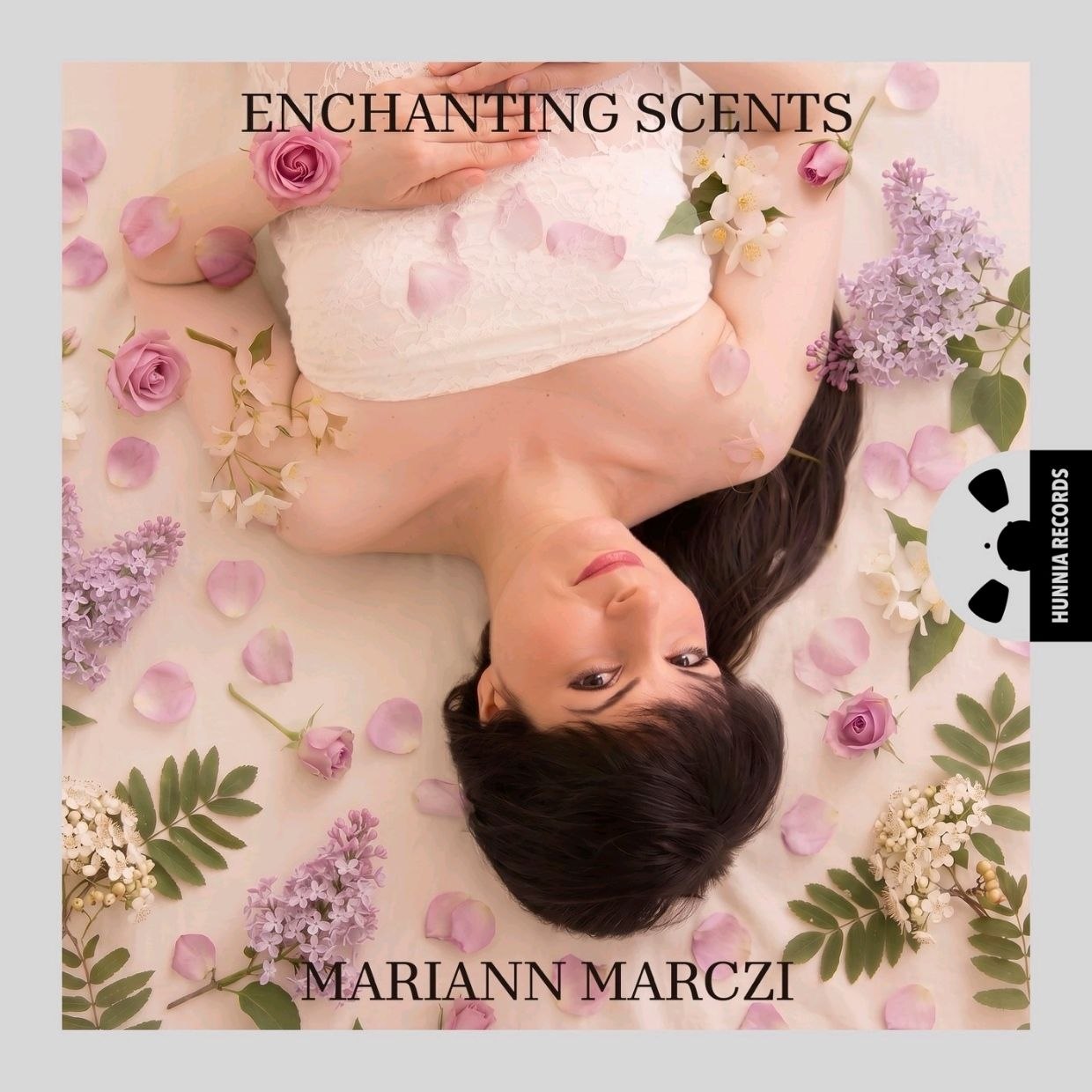 资源《Various Composers - Enchanting Scents (Mariann Marczi) (2026) Hi-res FLAC 24bit 96khz》的海报