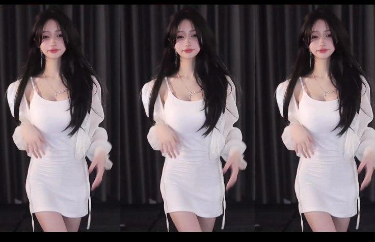 资源《小火龙 性感舞蹈直播录像 超清画质 》的海报