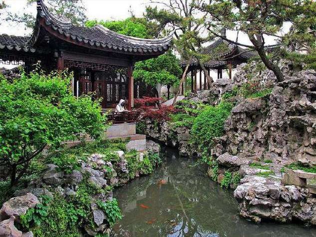 资源《《常见园林植物识别图鉴》科普园林植物[pdf]》的海报