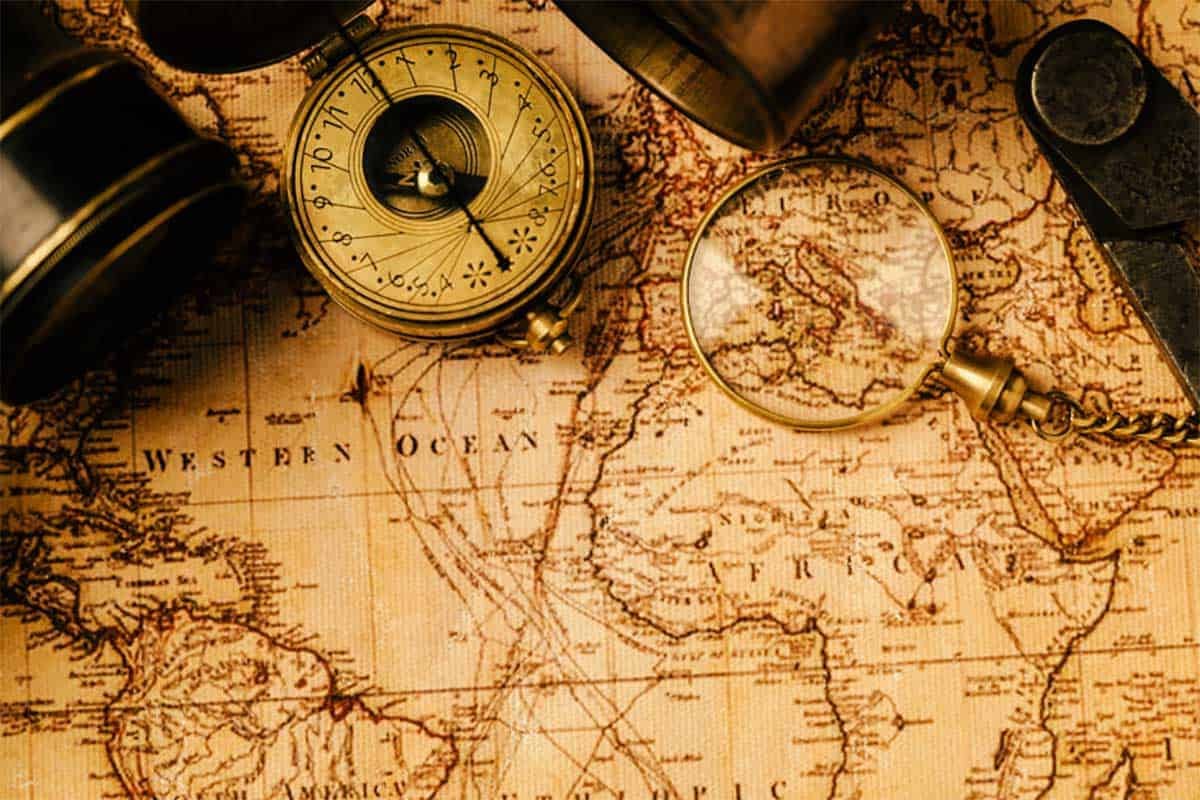 资源《一万张珍贵历史老照片》的海报