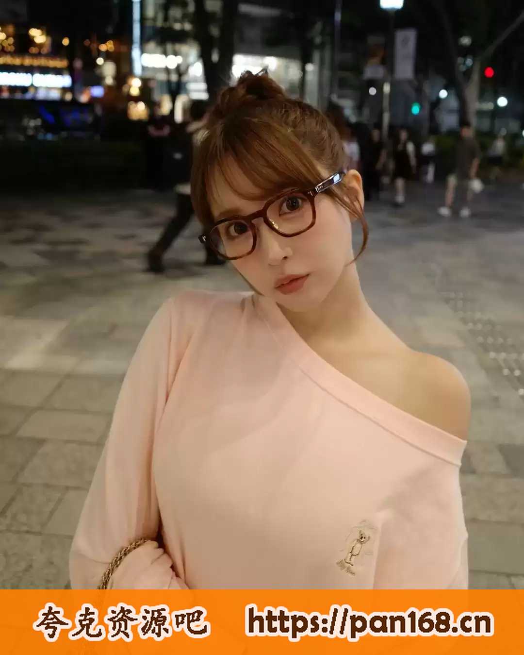 资源《三上悠亚INS美图+短视频200部+合集》的海报